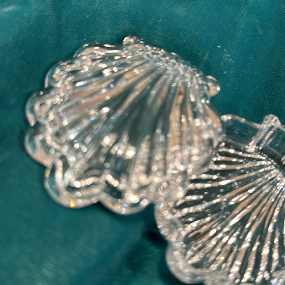 Shell 🐚 Glass Trinket Box - Picture 4 of 8
